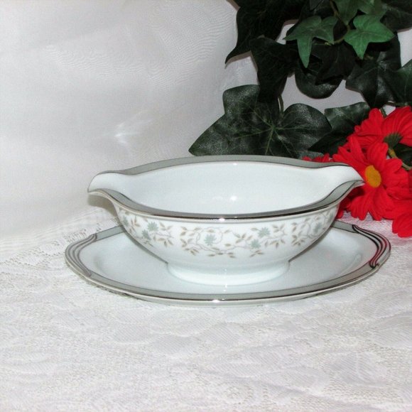 Noritake China Vintage Gravy Boat Meredith Mid-century Dishes Cottagecore - Picture 2 of 5